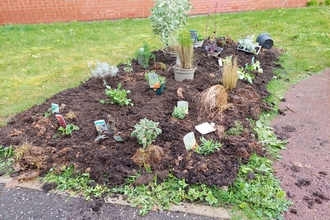 Sensory plant bed 